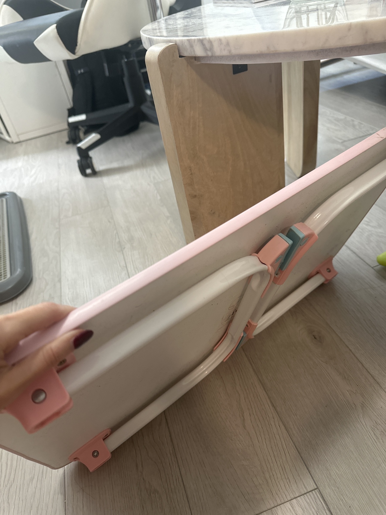 Pink Marble Folding Table - photo 2