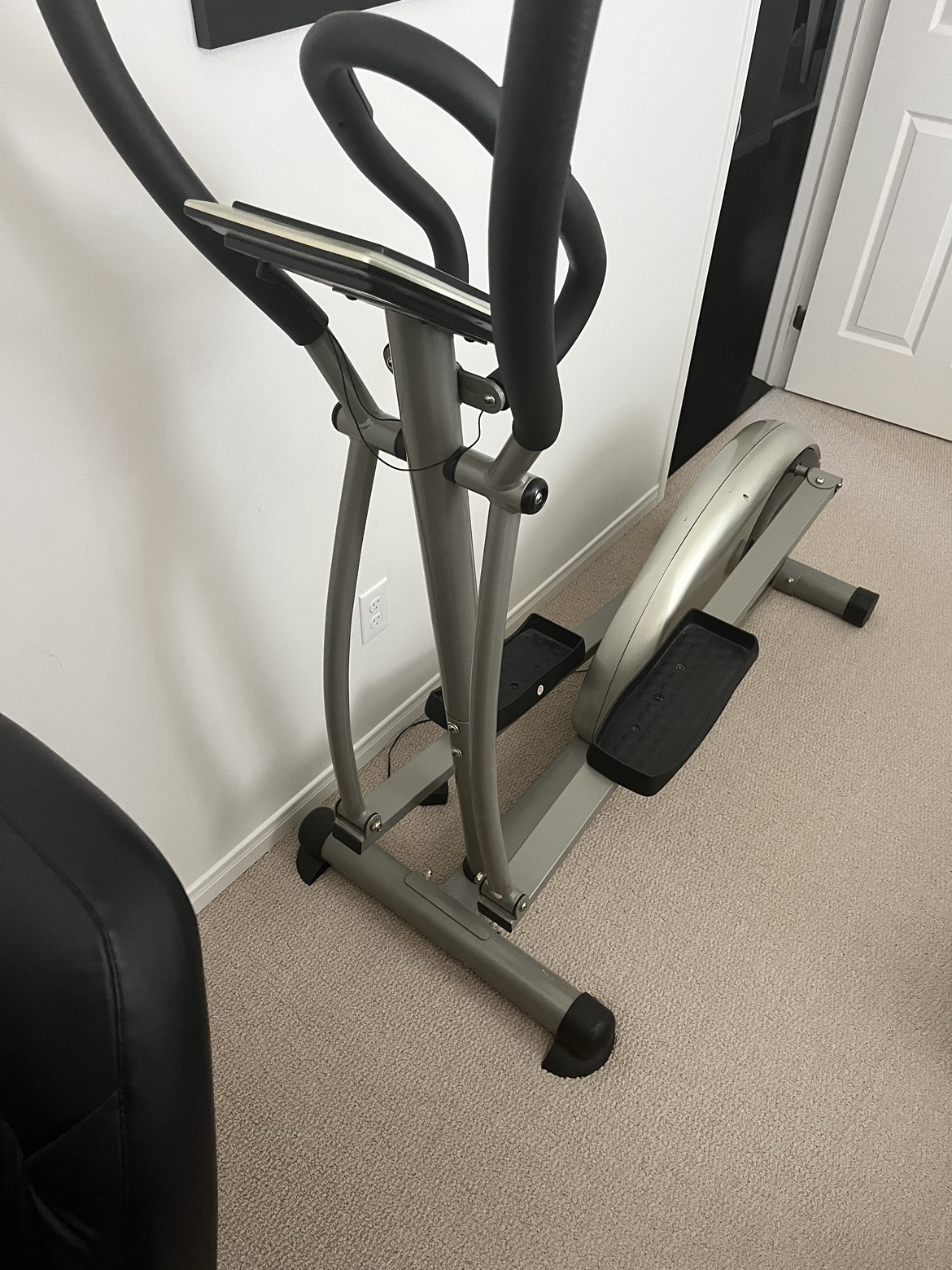 Club Piscine Fitness Elliptical Machine - photo 2