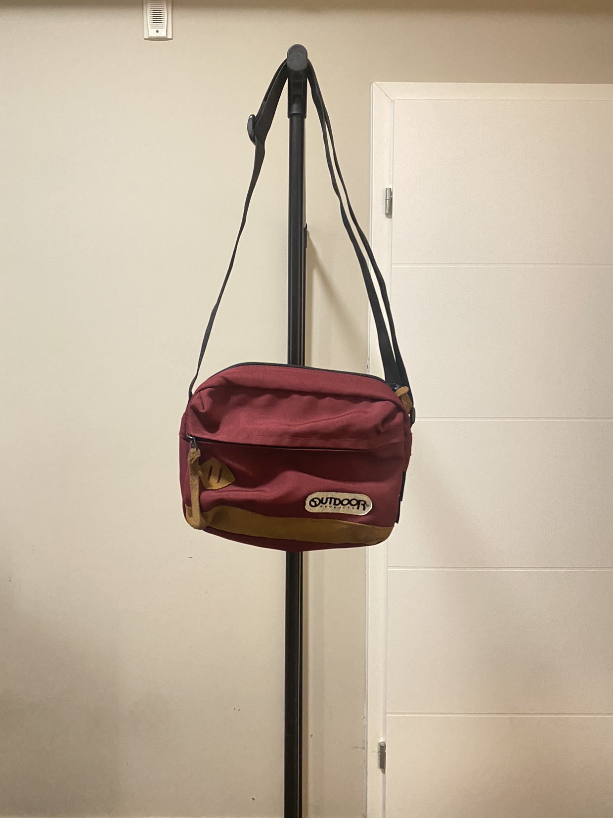 Outdoor Life Messenger Bag