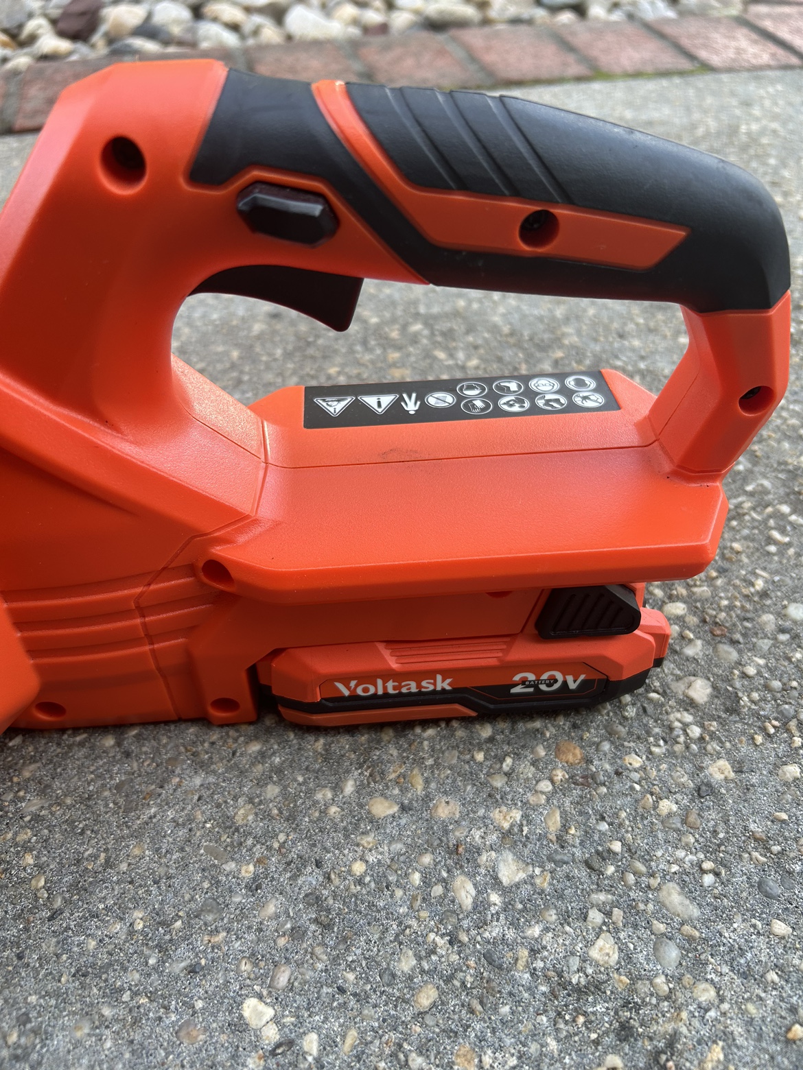 Voltask 20V Cordless Chainsaw - photo 5