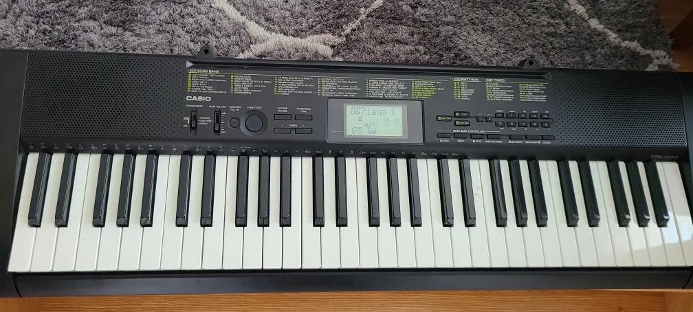 Casio CTK-440 Keyboard thumbnail