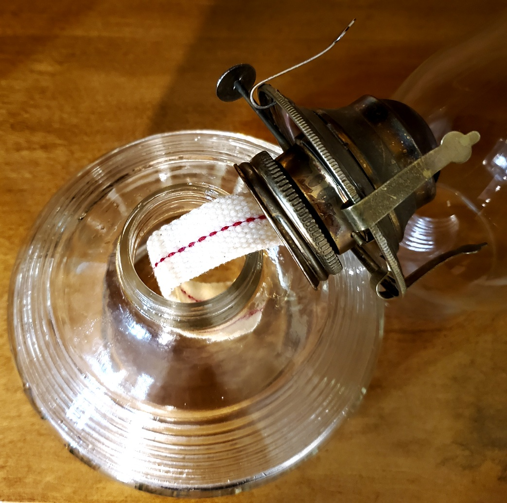 Vintage Oil Lamp - photo 5