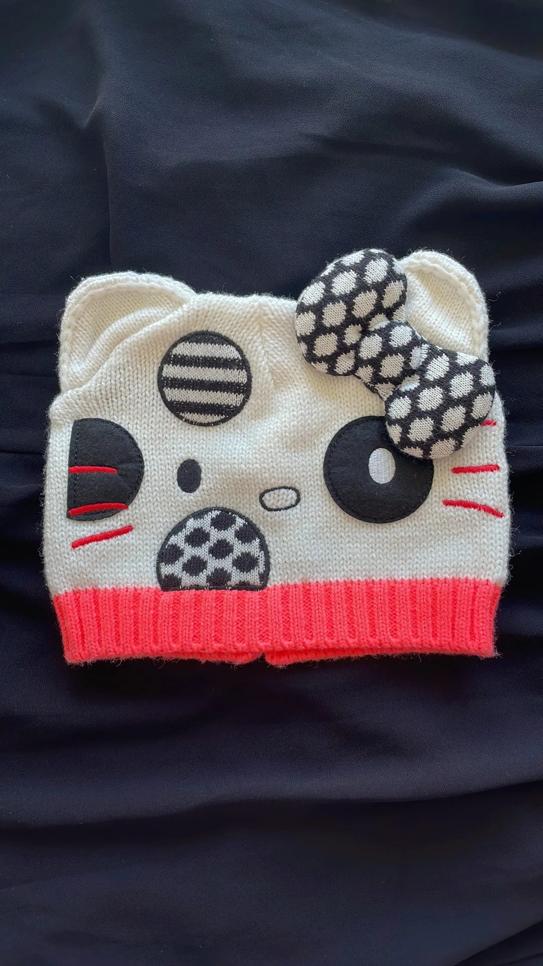 Hello Kitty Knit Hat (ONE SIZE) 🆕 thumbnail