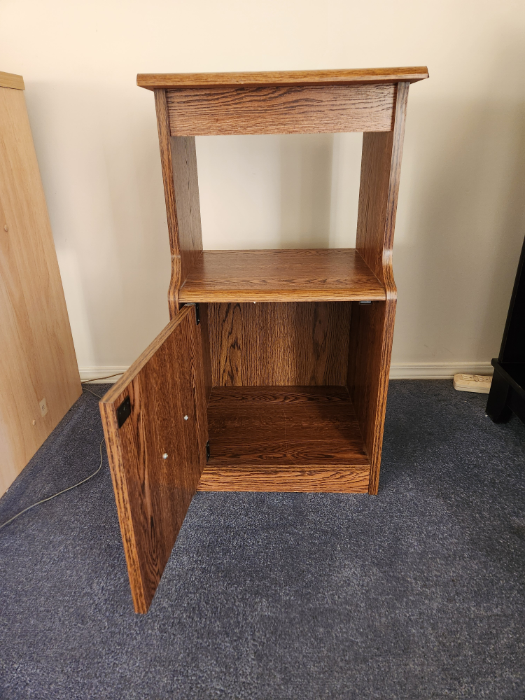 Small Wooden Side Table - photo 2