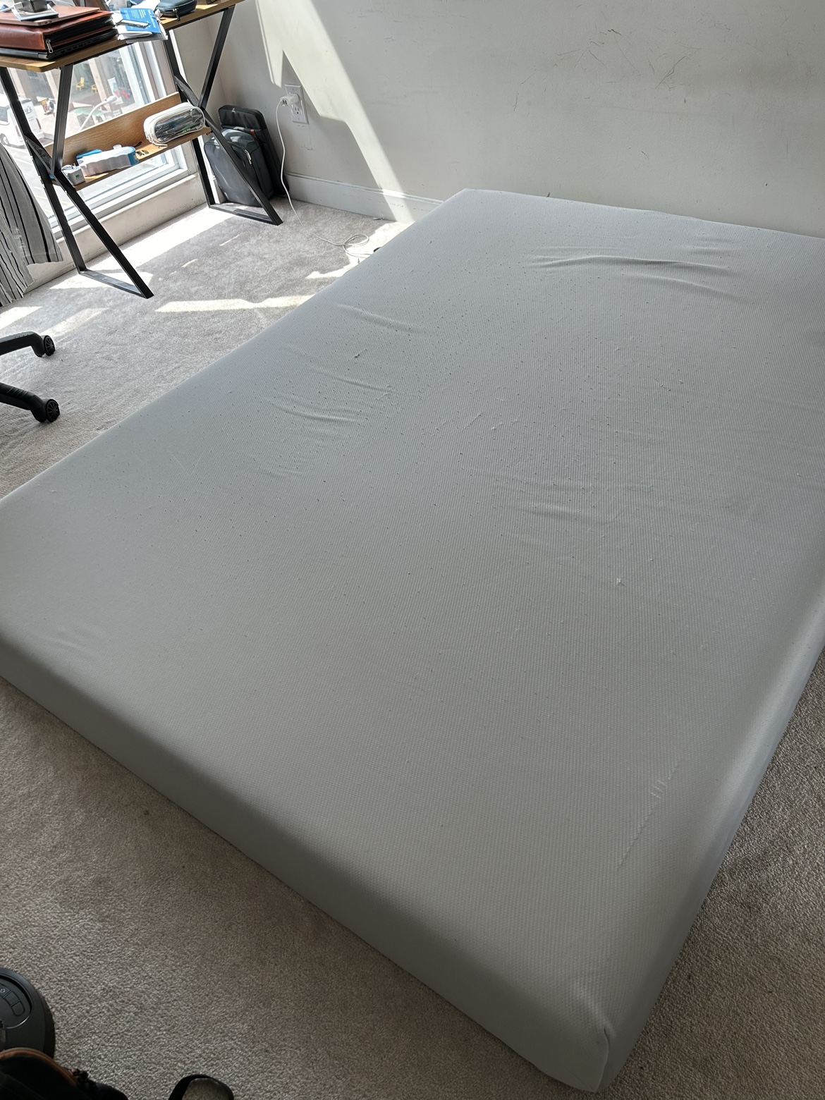 Queen size mattress - photo 2