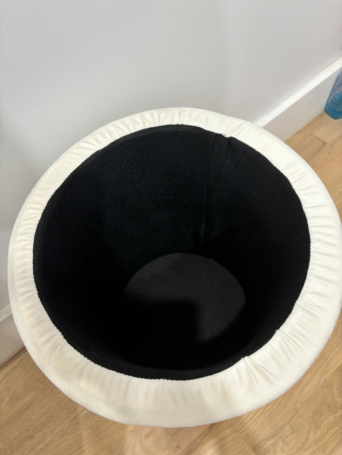 Cream Velvet Storage Ottoman - photo 4