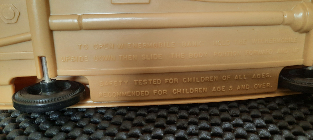 Oscar Mayer Wienermobile Bank - photo 3