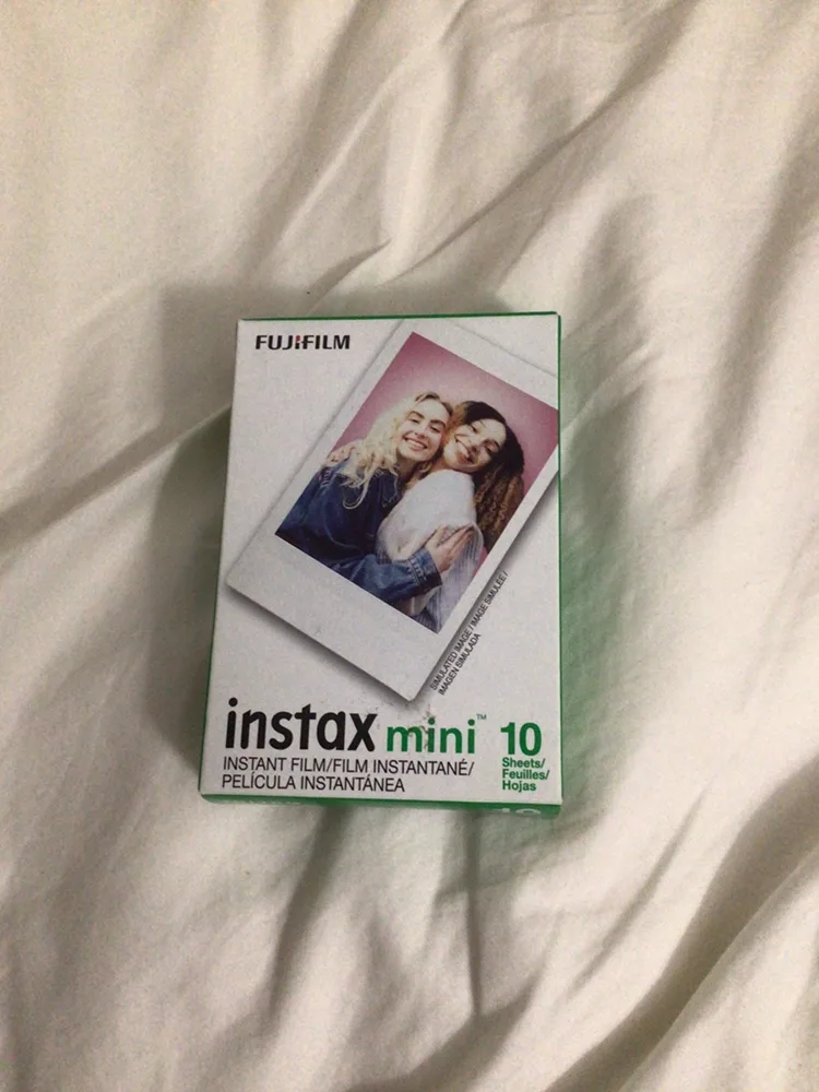Fujifilm Instax Mini 10 Film thumbnail