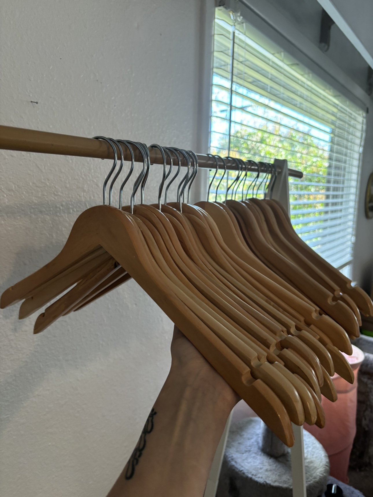 Wooden Hangers - photo 2