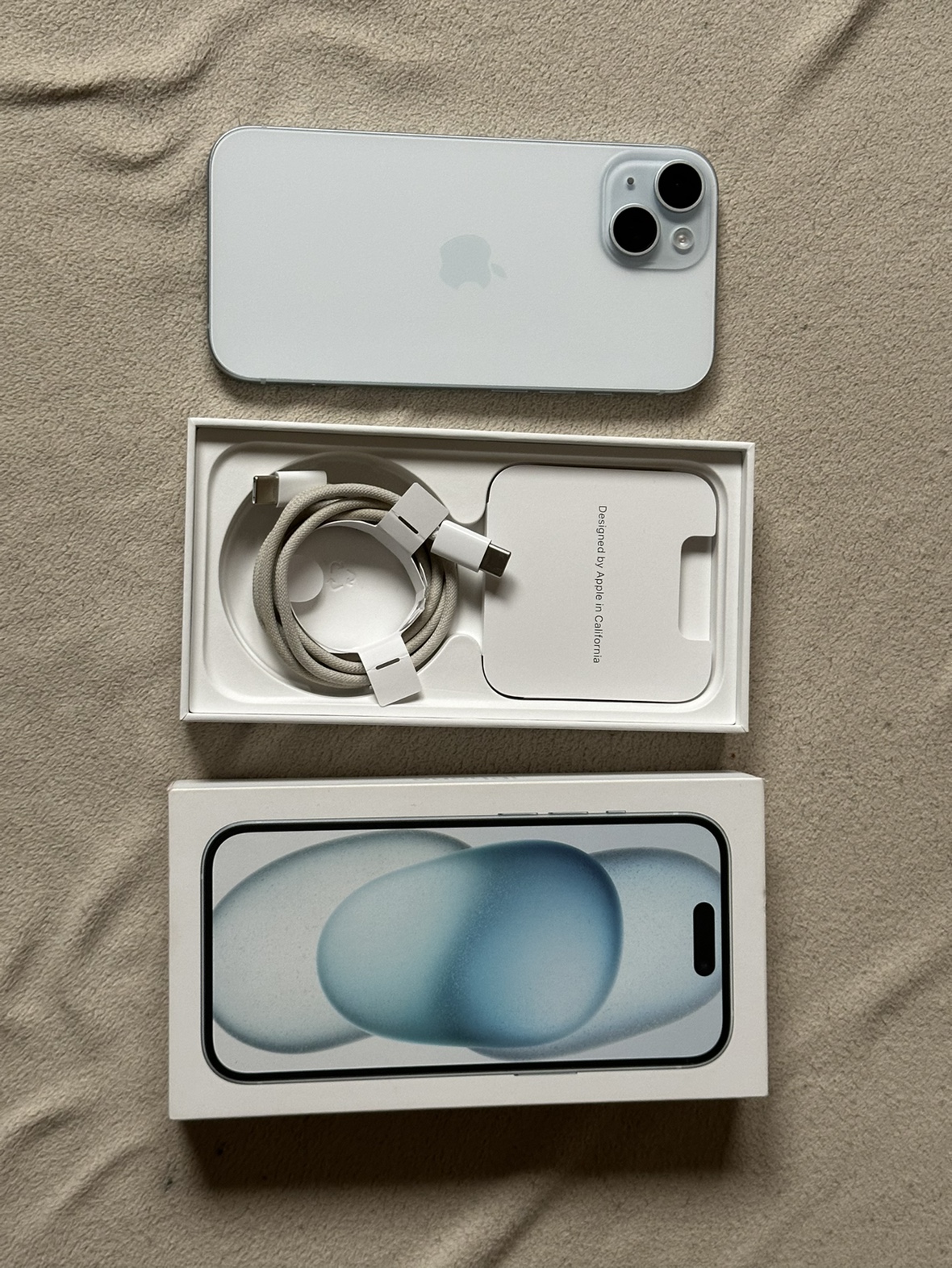 iPhone 15 UNLOCKED in Good Condition (128gb) - photo 4