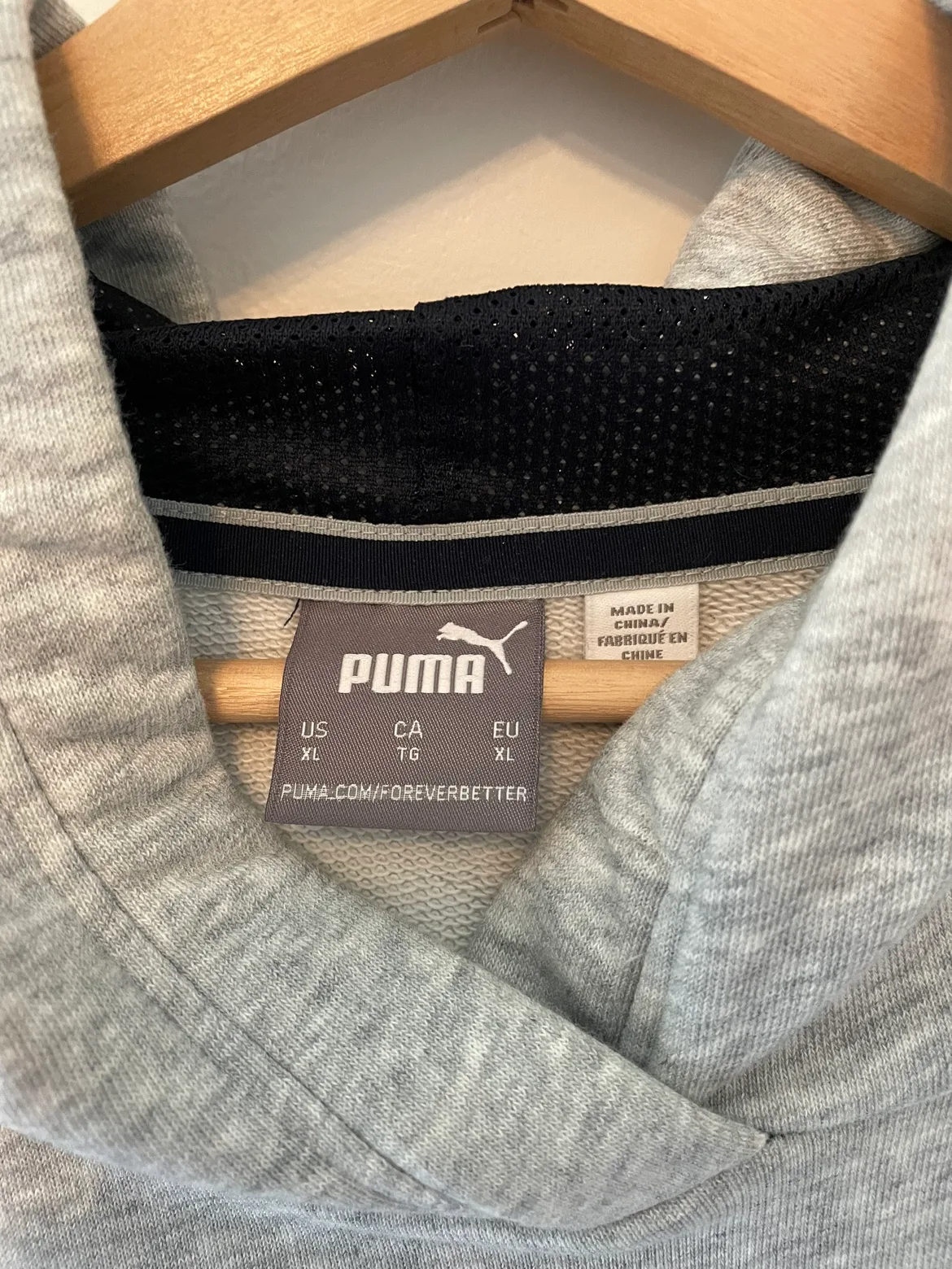 Red Bull Racing F1 Hoodie image indicator(2)