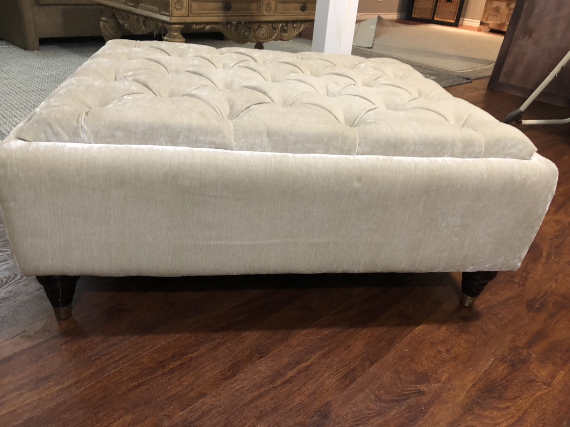 Tufted Ottoman - photo 2