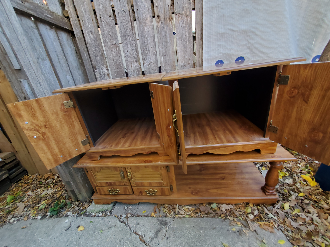 Vintage Coffee table w 2 matching end tables - photo 4
