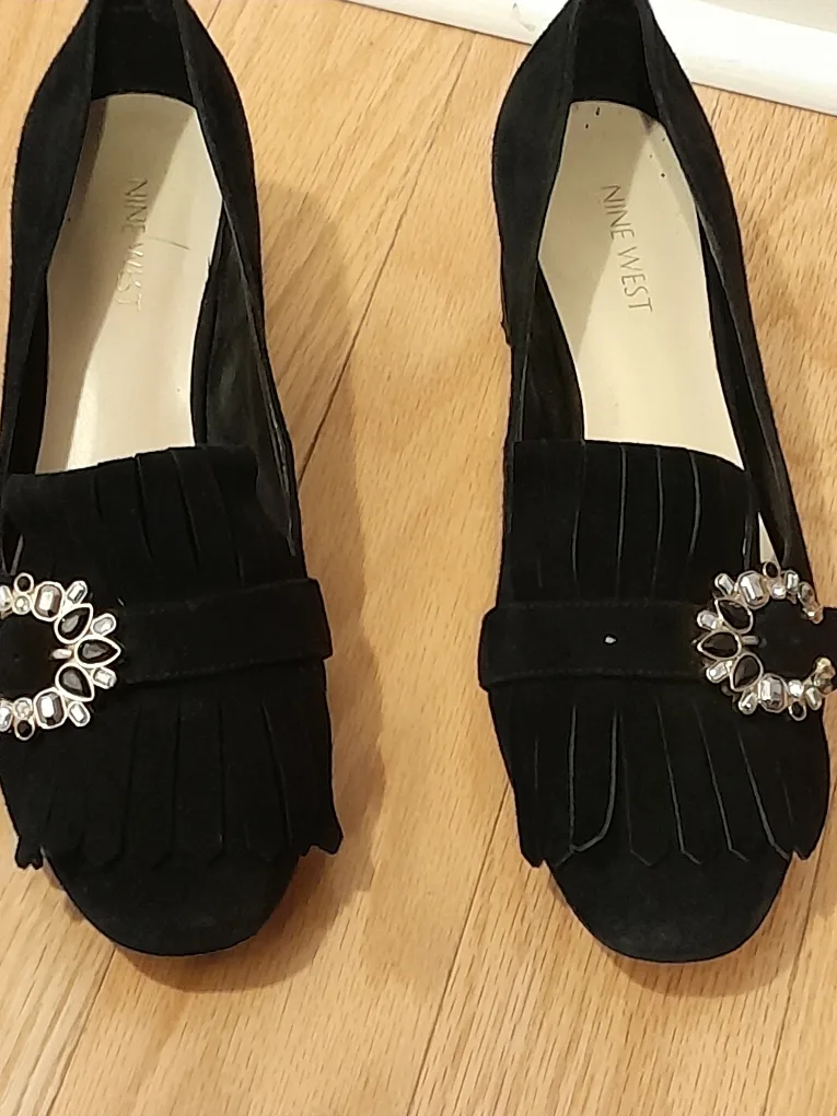 Nine West Black Suede dress shoe low thick heel thumbnail