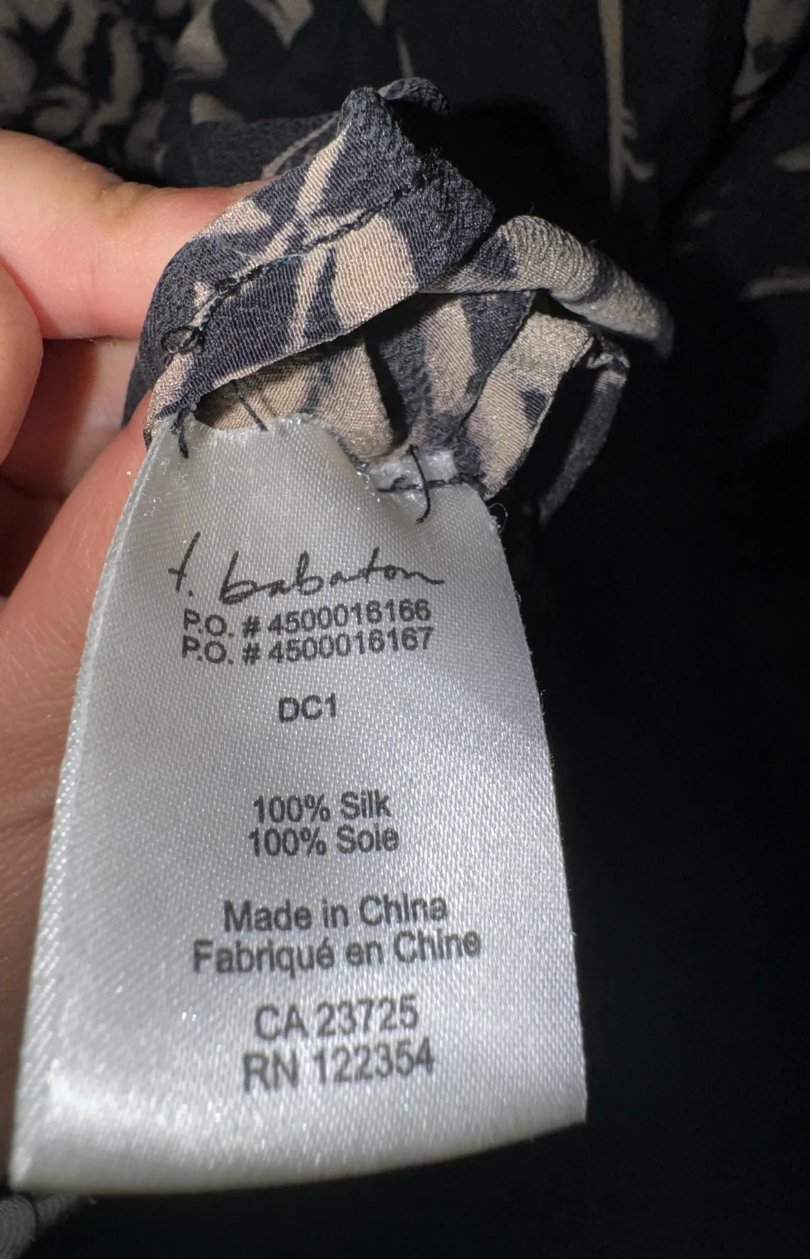 Aritzia Babaton floral Kimono- 100% Silk image indicator(5)