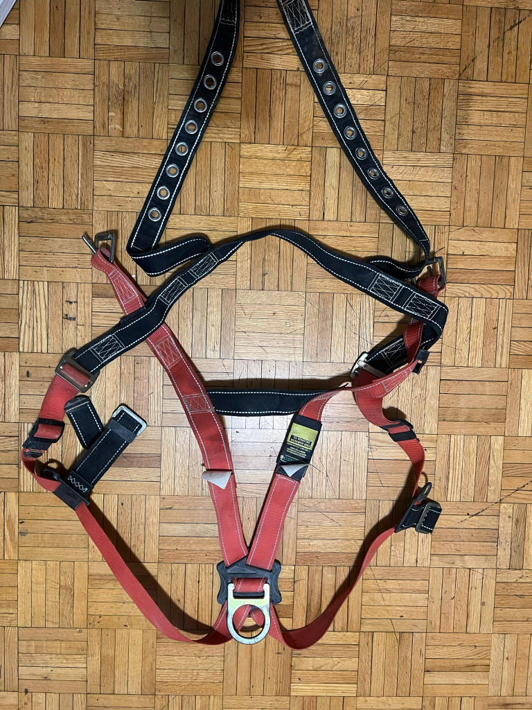 2 Safety Harness 35eu or 65 both