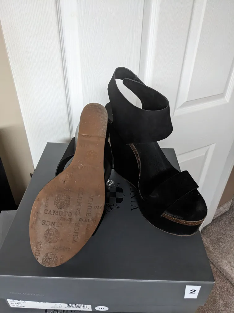 Vince Camuto Women's Black Wedge Sandals image indicator(4)