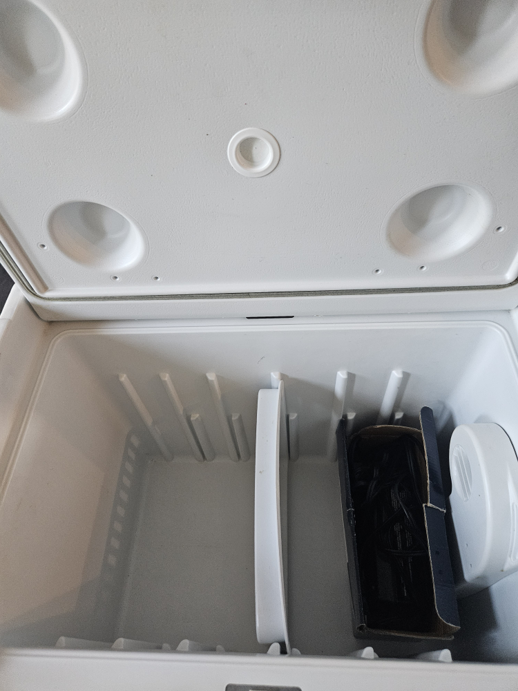 Portable Fridge/Cooler - photo 2