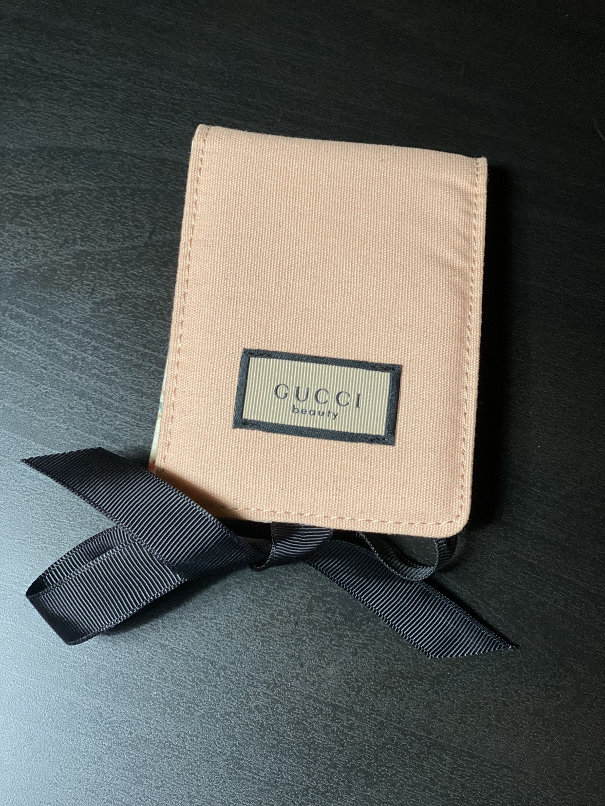 Gucci Beauty Cosmetics Pink Makeup Lipstick Pouch - photo 2