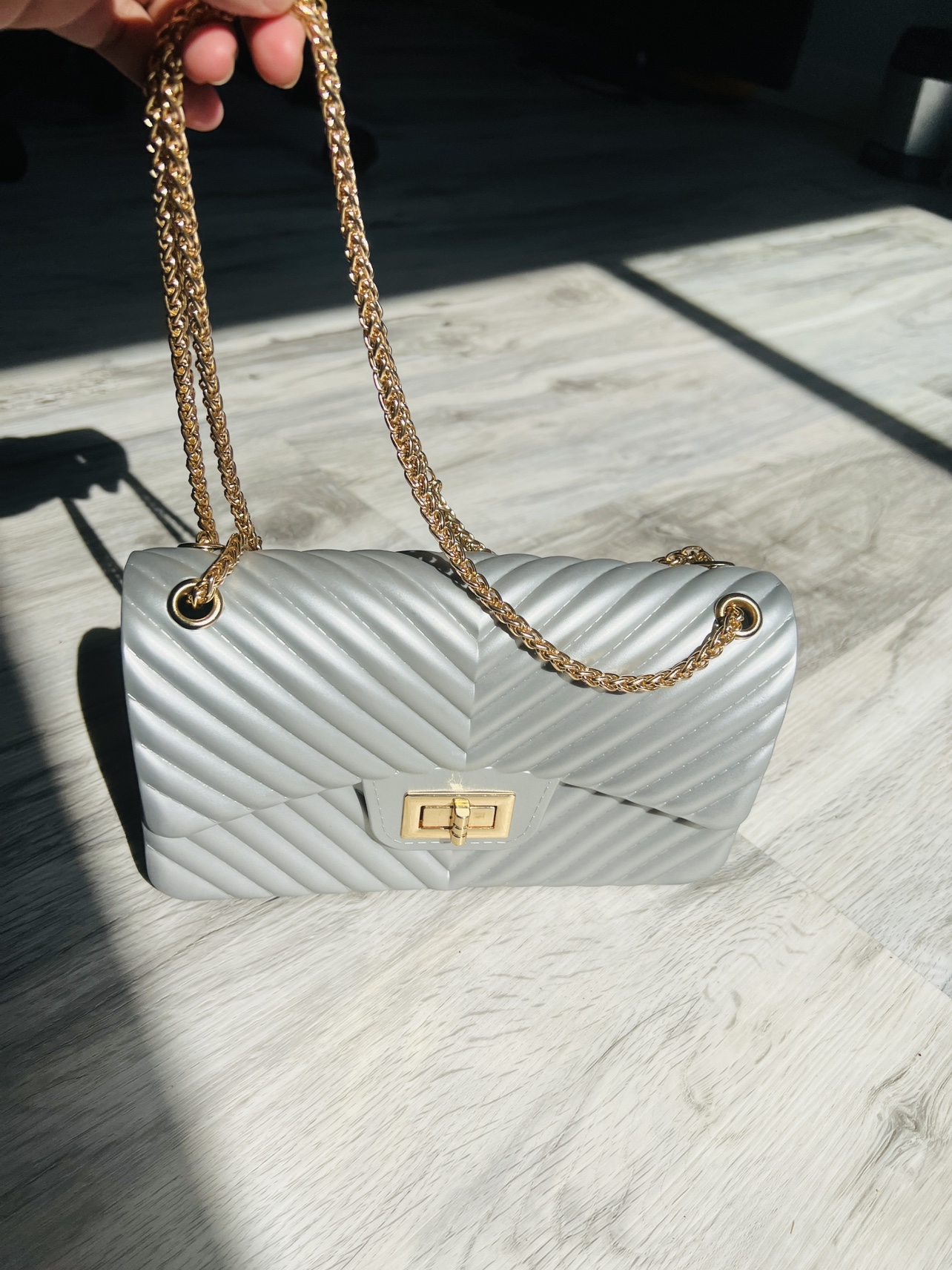 Grey Quilted Chain Bag. - photo 2