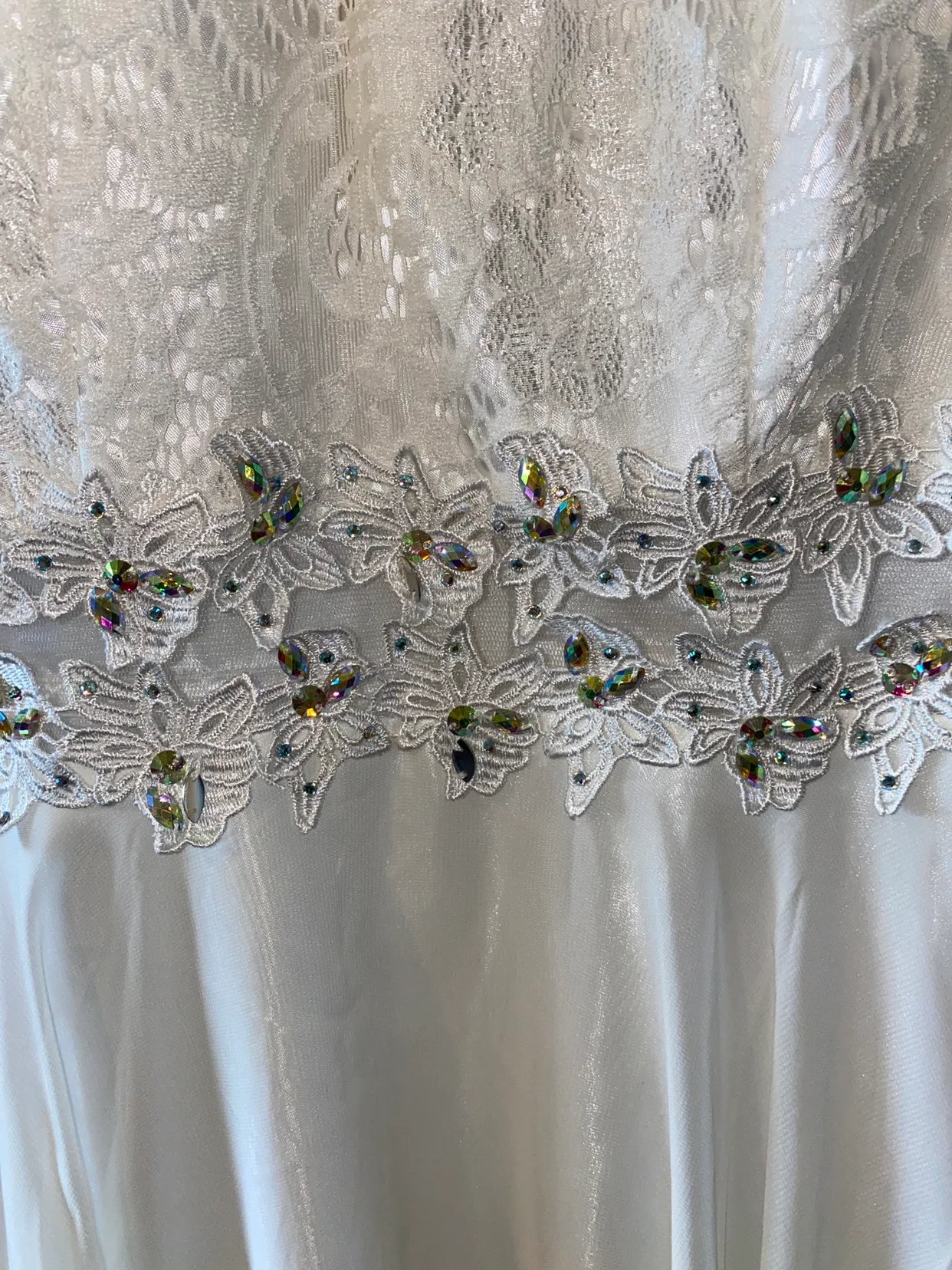 White Lace Dress with Rhinestones image indicator(4)