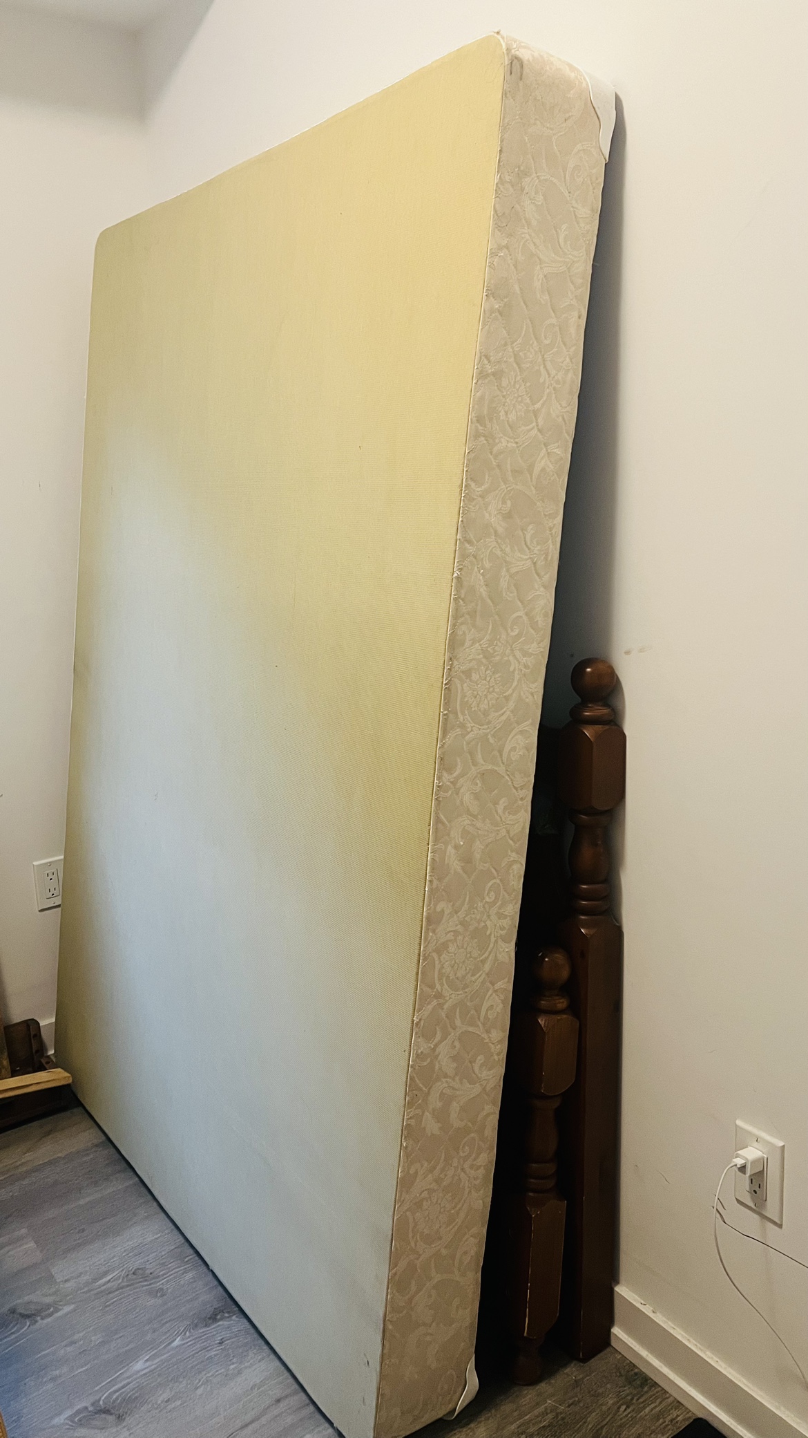 Double Size Mattress and Box Spring - photo 2