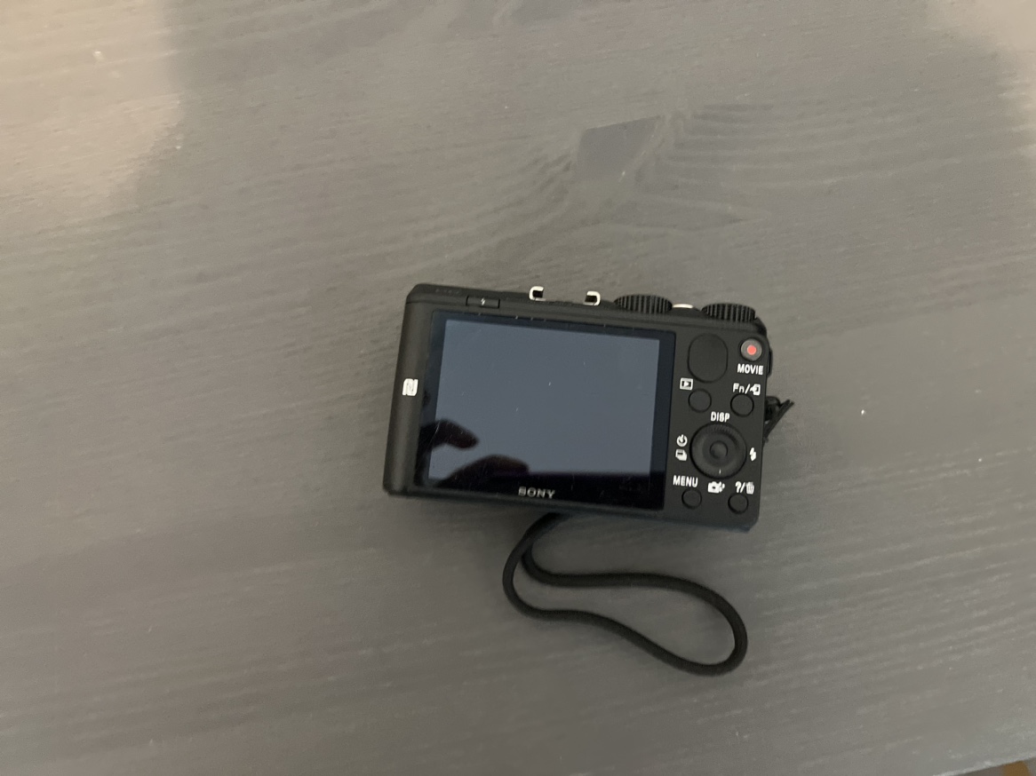 Digital Camera - photo 3