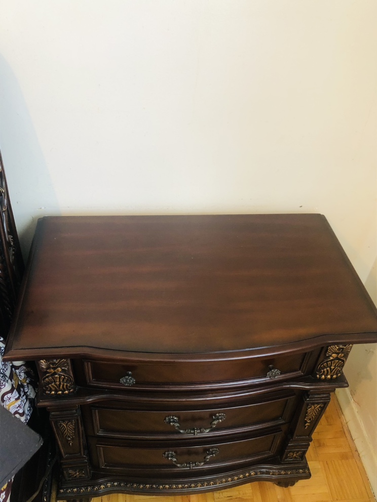 Queen Bedroom Set - photo 3
