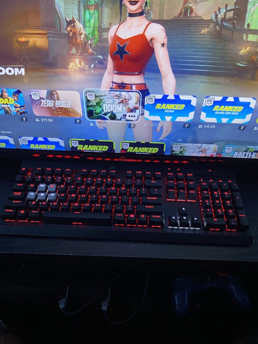 Corsair RGB Keyboard - photo 3