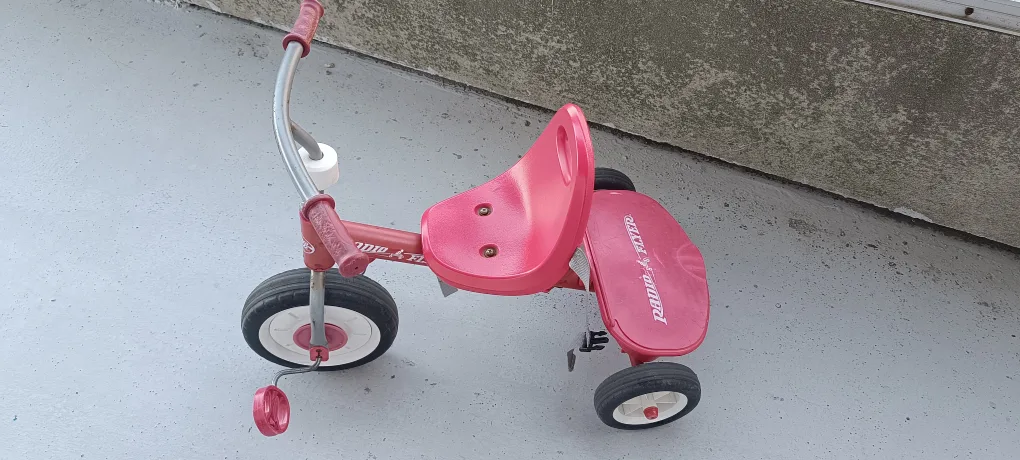 Radio Flyer Tricycle thumbnail