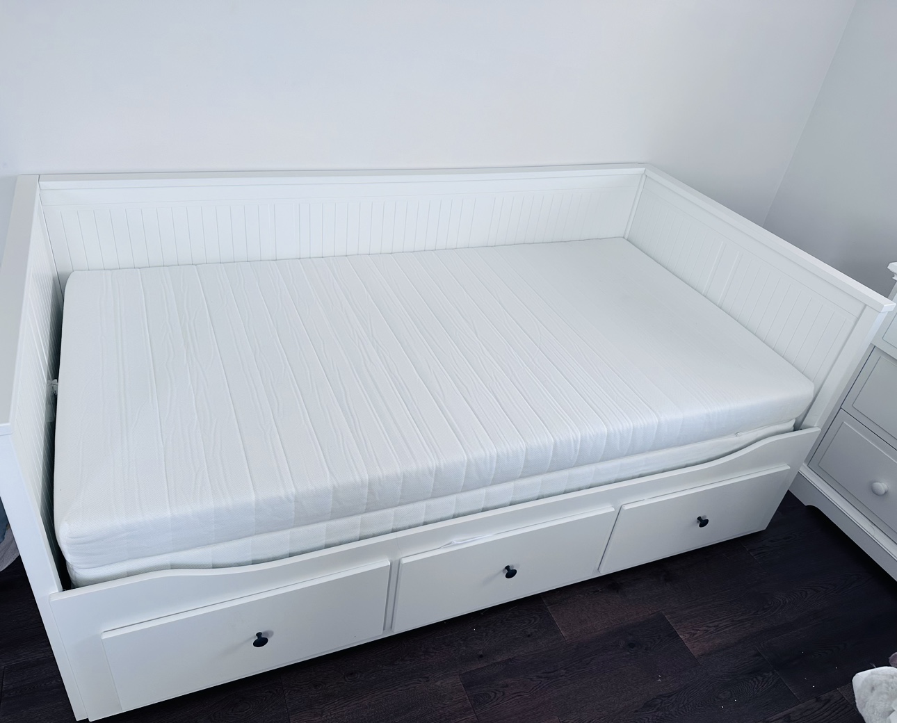 White Daybed with Storage Drawers (Mattress not included) - photo 2