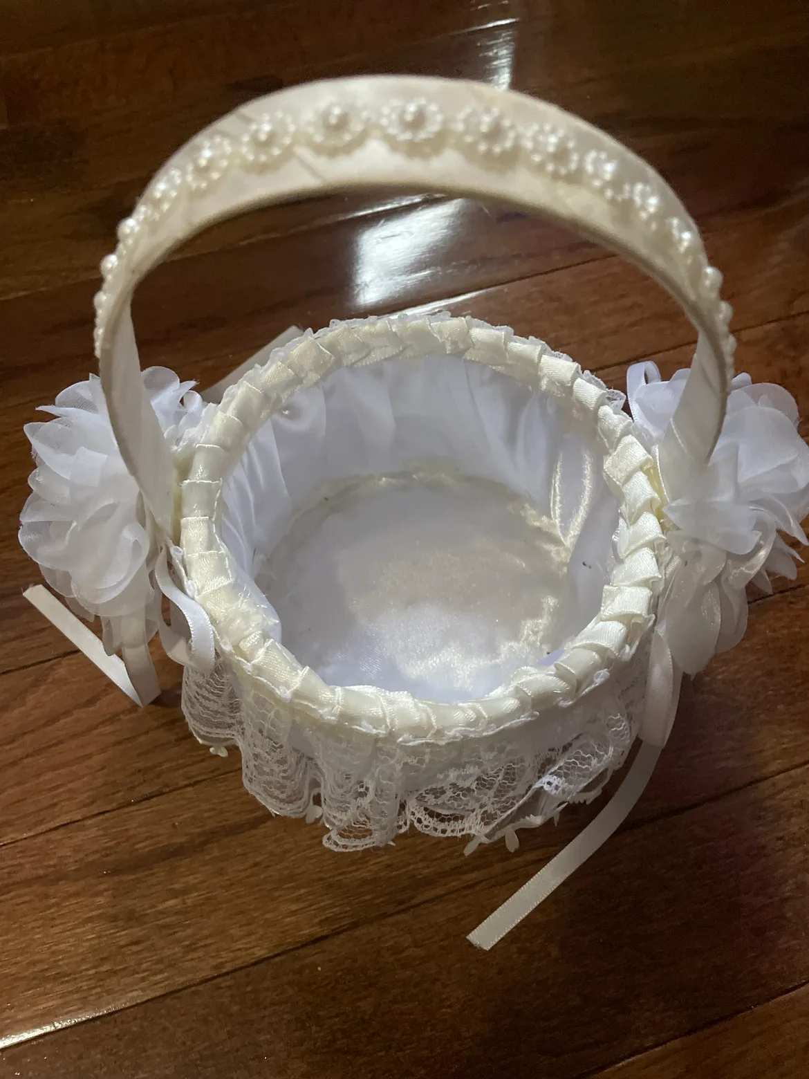 White Wedding Flower Girl Basket thumbnail