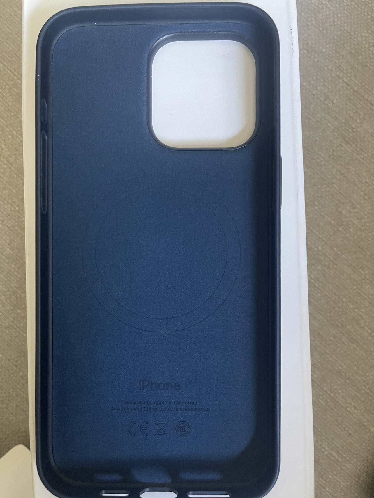 Apple iPhone 15 pro max MagSafe phone case - photo 4