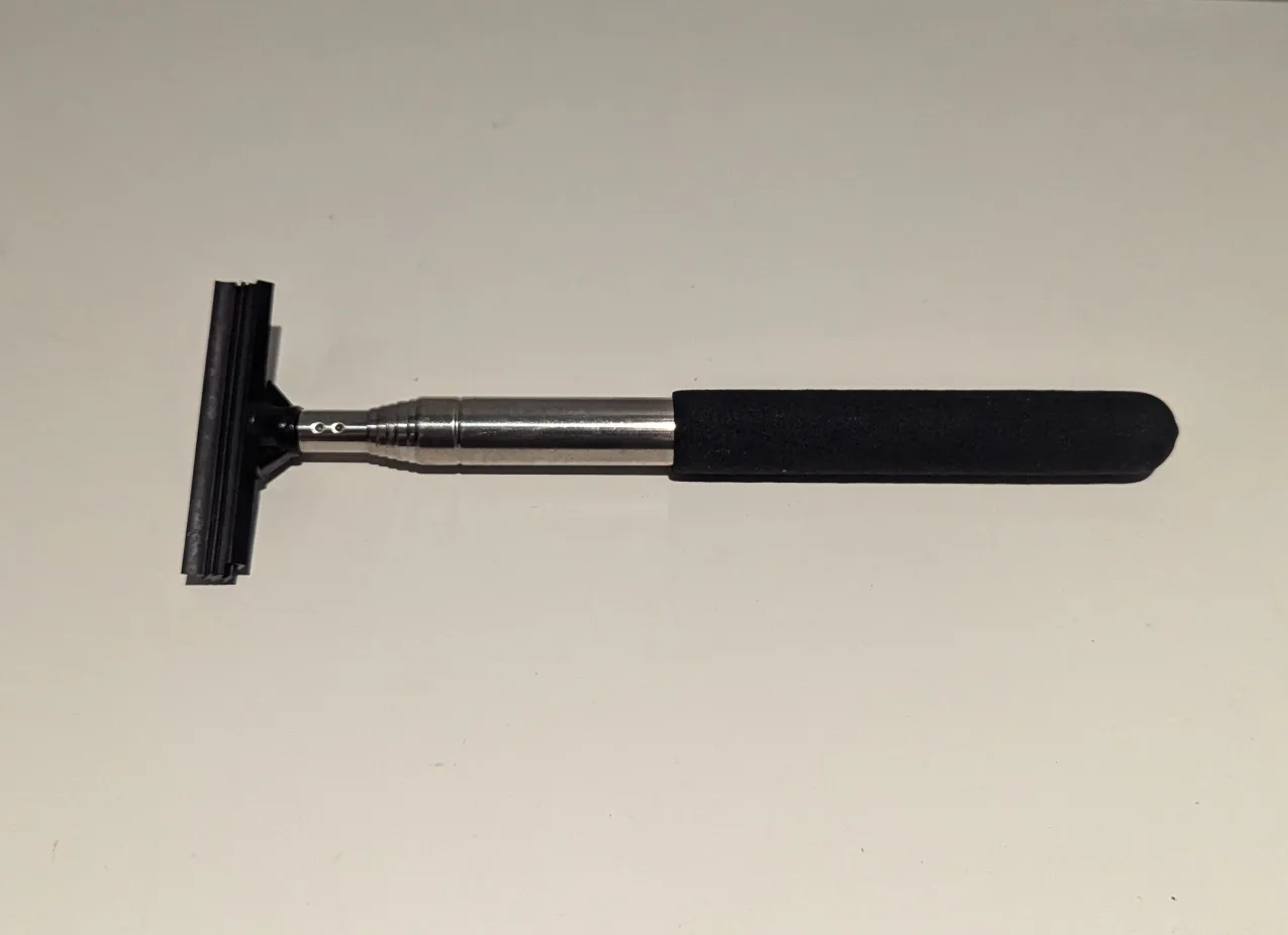 Window Cleaning Tool thumbnail
