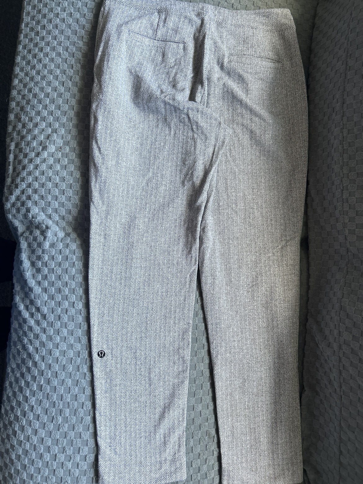 Lululemon grey knit style Pants - photo 2
