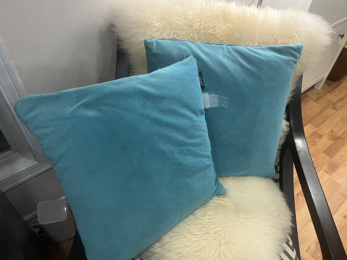 Teal Blue Throw Cushions - Velvety & Textured Pair - photo 2