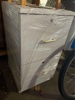 White wooden 2 drawer filing cabinet melamine with lock and key - photo 2