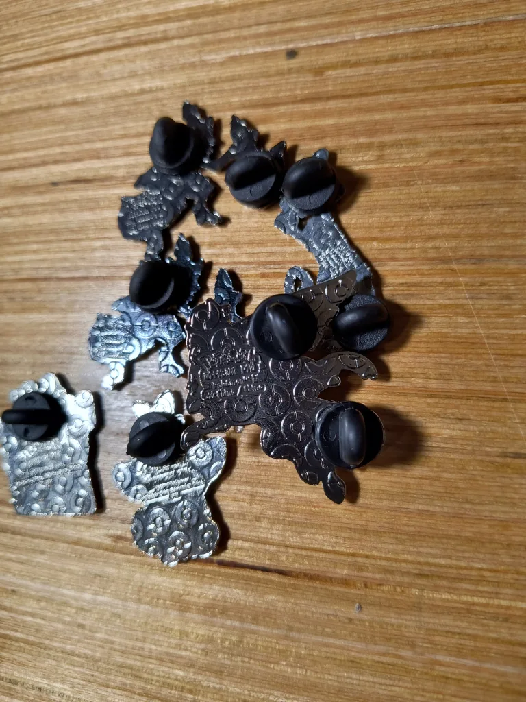 Pokemon Official Pins - A image indicator(3)