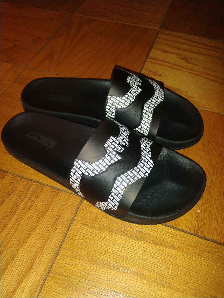 Puma Batman Black Slides