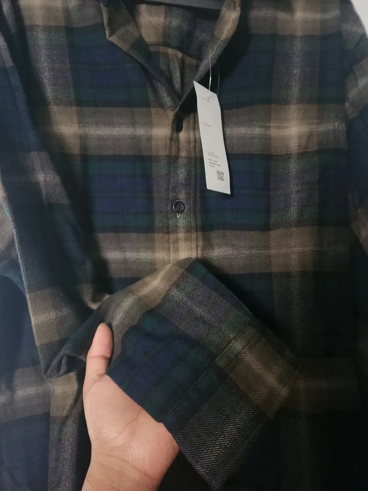 NEW UNIQLO Men's Flannel Shirt image indicator(3)