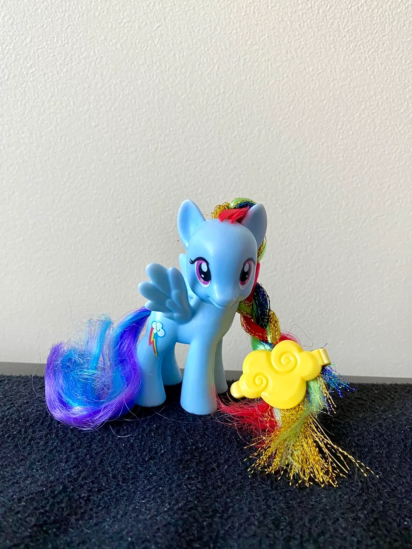 My Little Pony toy figure (Lot of 3) image indicator(2)