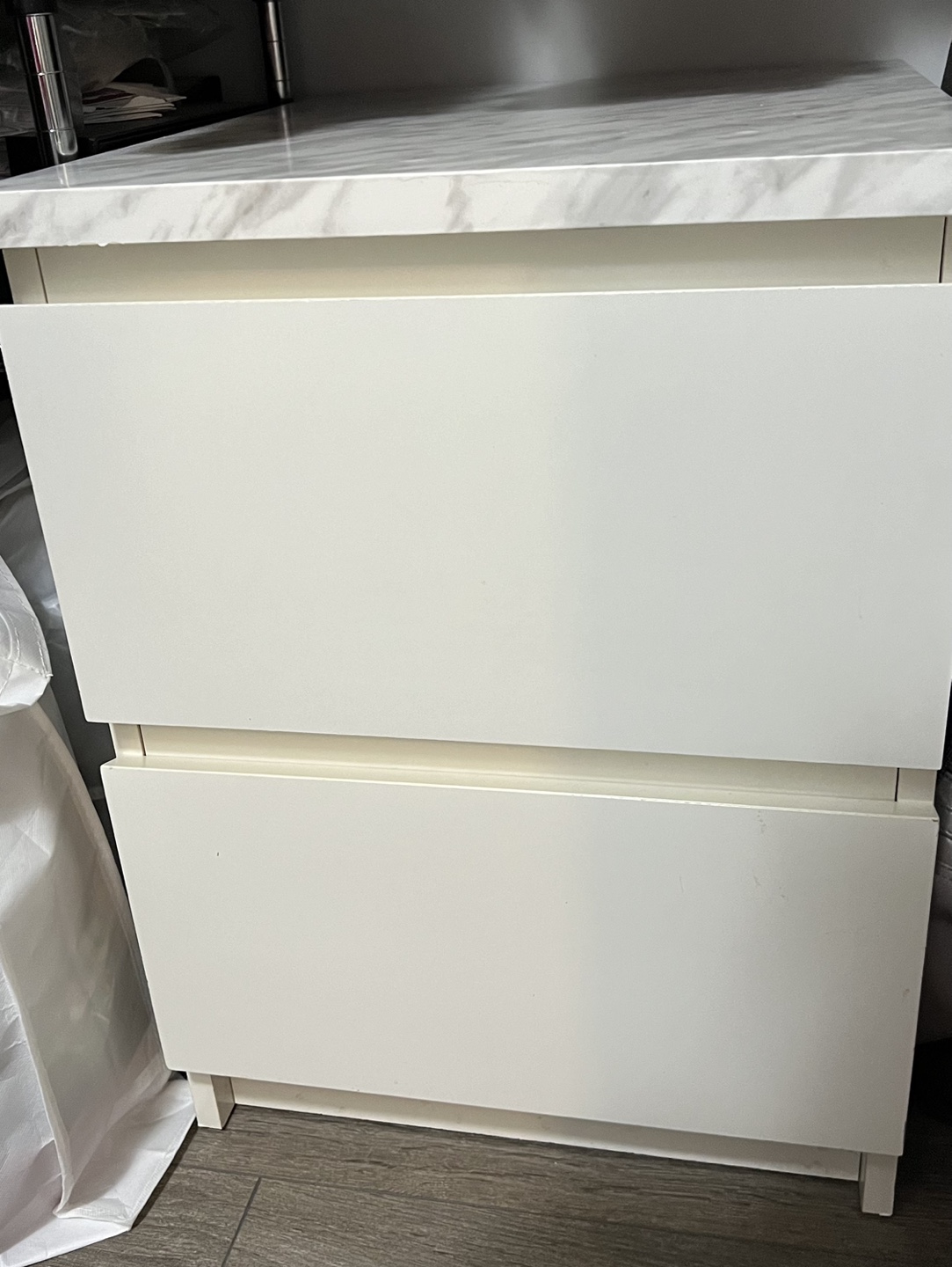 IKEA Malm White Nightstand with Marble Top IKEA malm - photo 2