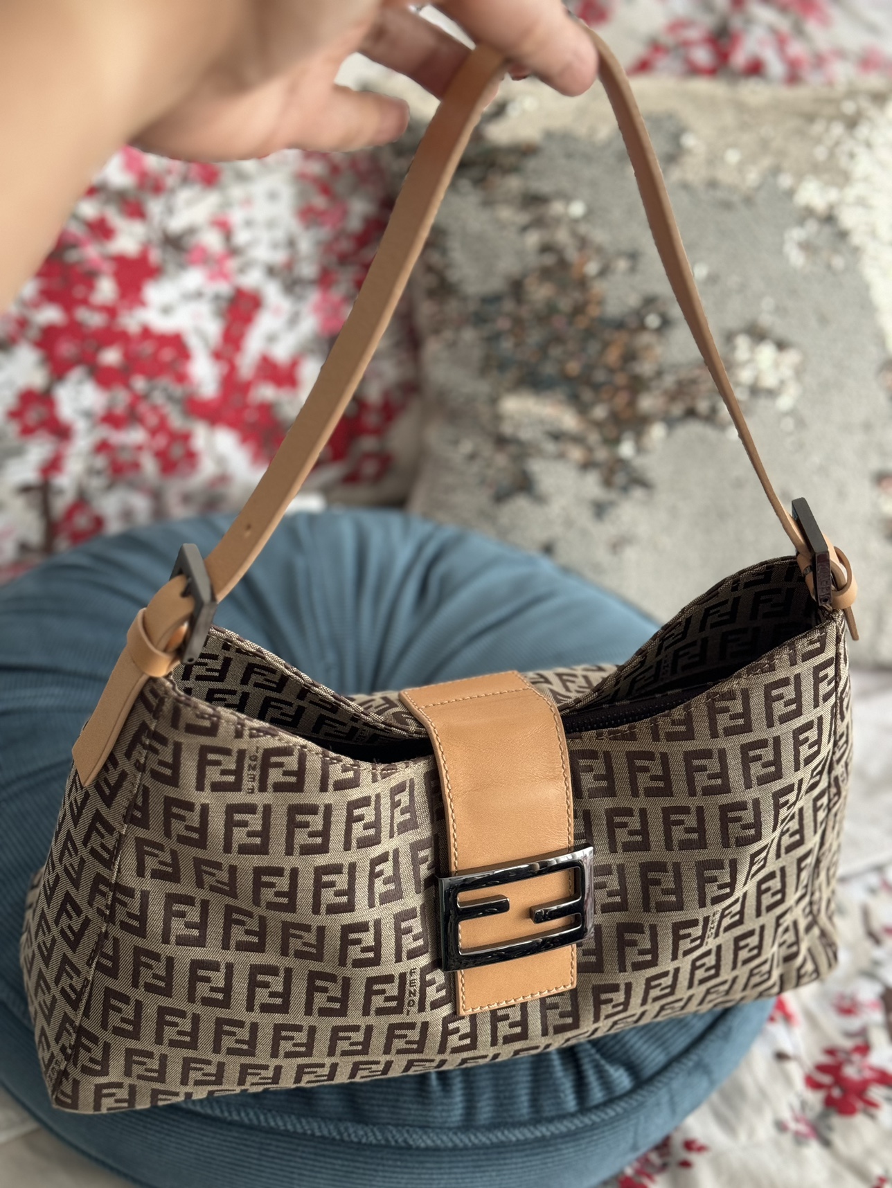 Fendi Shoulder Bag - photo 2