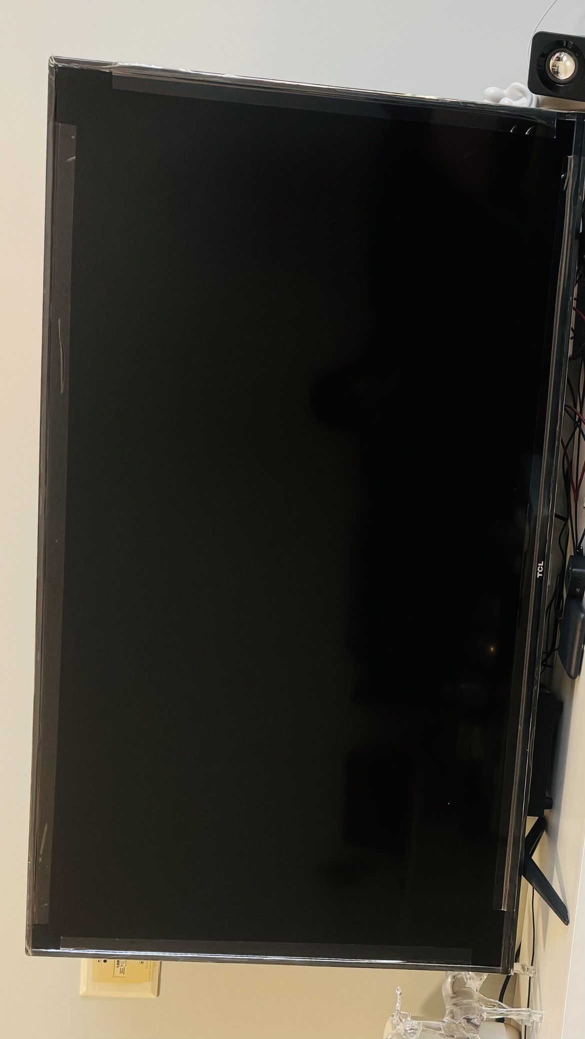 TCL 55" TV - Moving out sale - photo 5