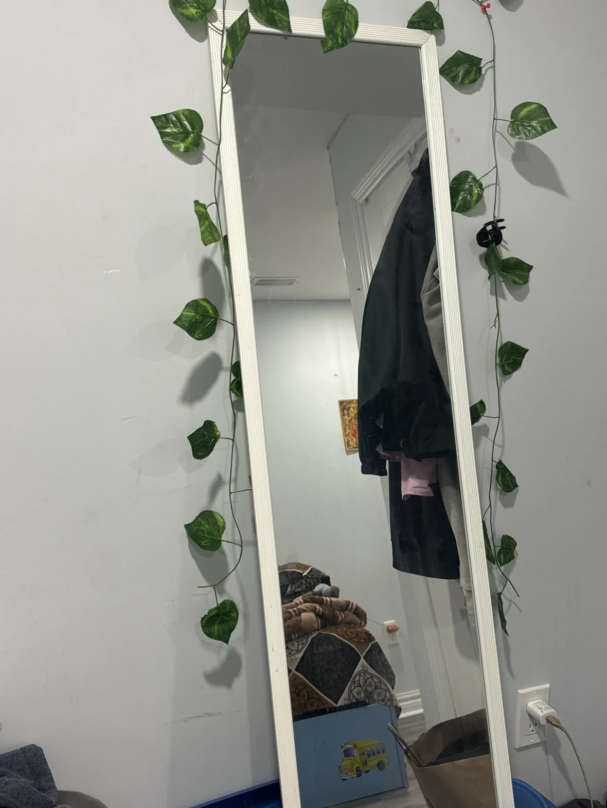 Full-Length White Mirror thumbnail