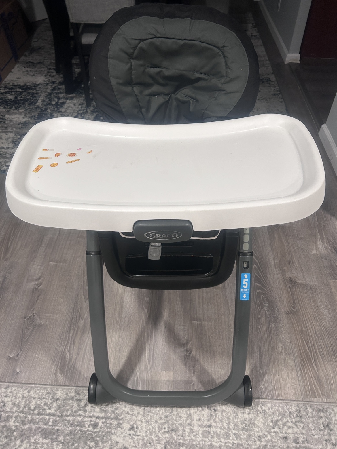 Graco Highchair 👶🏻🪑 - photo 2
