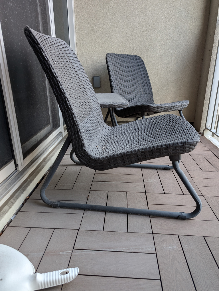 2 Patio Chairs and Table - photo 4