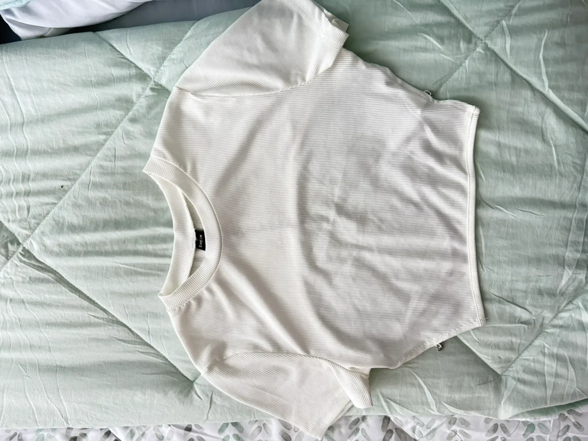 White Crop Top With Cut Out Back image indicator(7)
