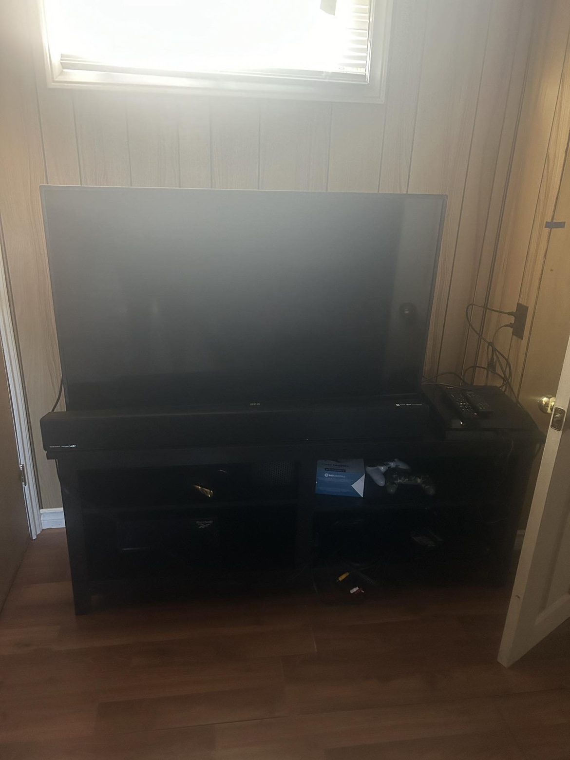 RCA TV with Stand