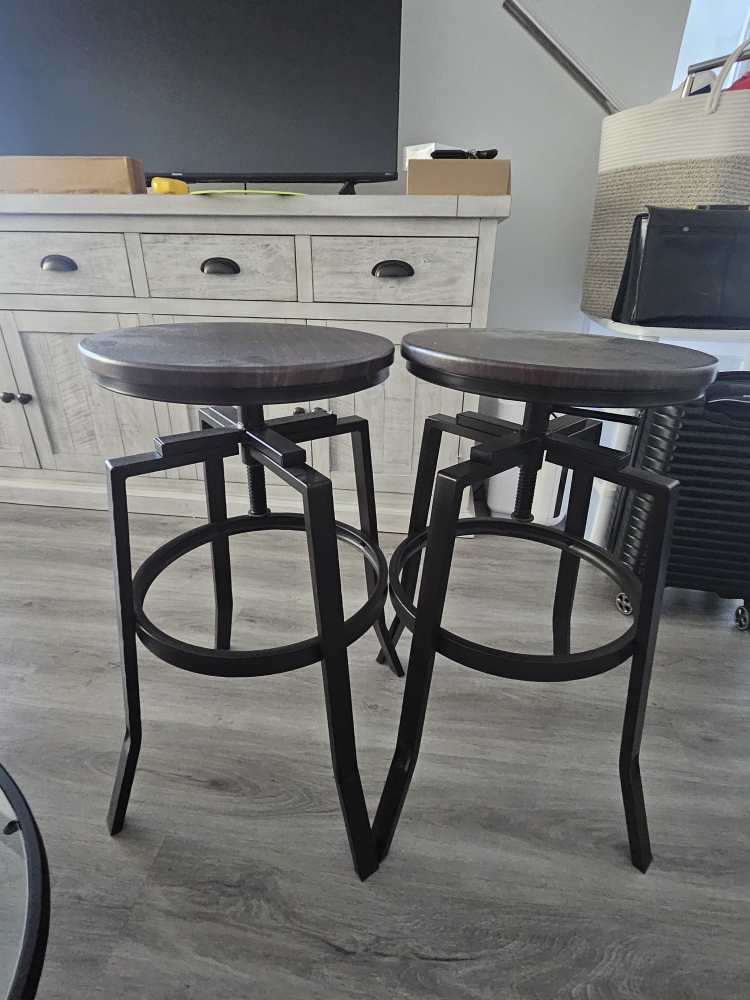 Pair of Bar Stools - photo 2